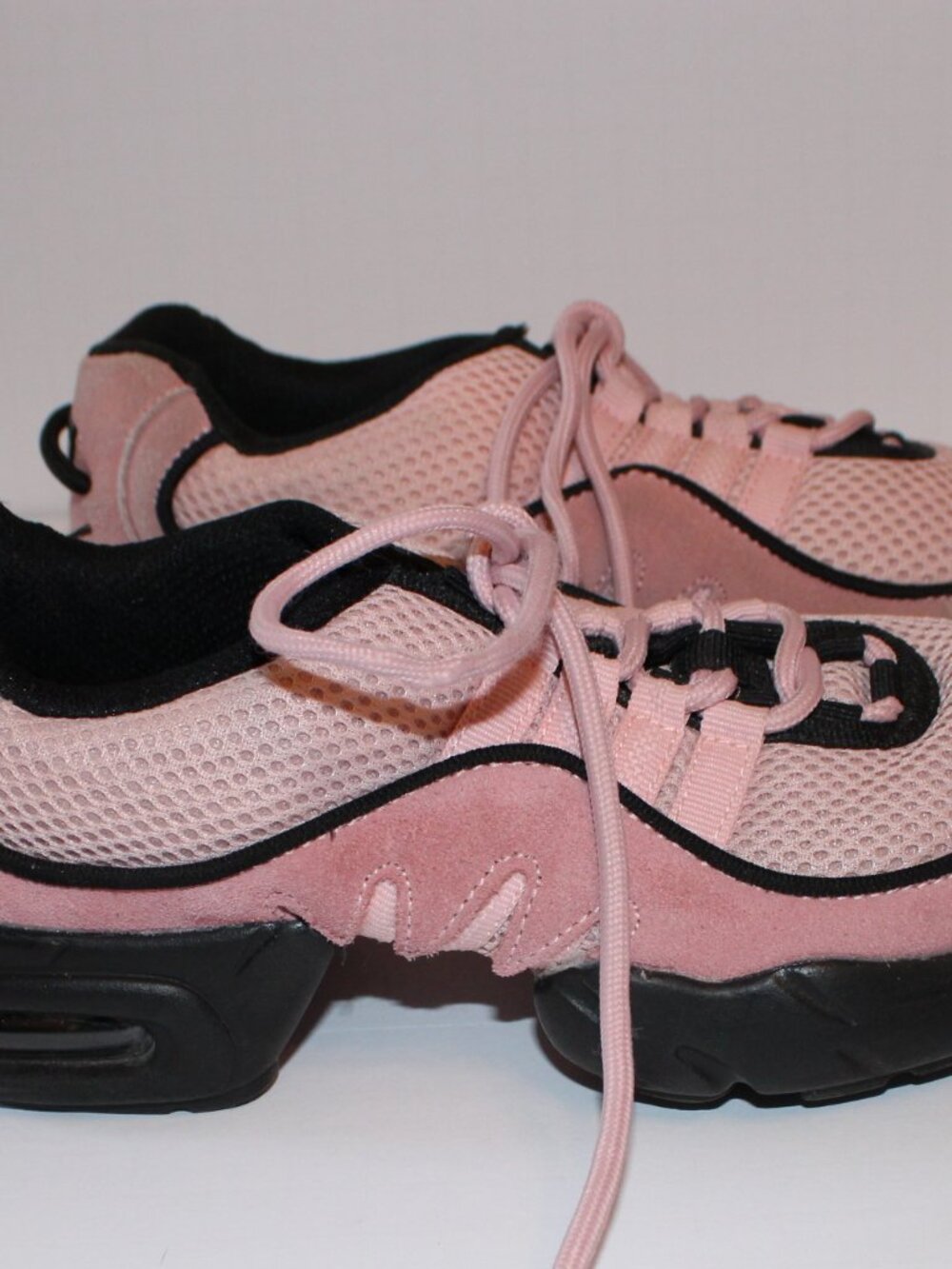 Bloch Dance Shoes Womens Size 7.5 Mesh Split Sole Jazz S0538L Comfort Sneakers - Picture 3 of 8